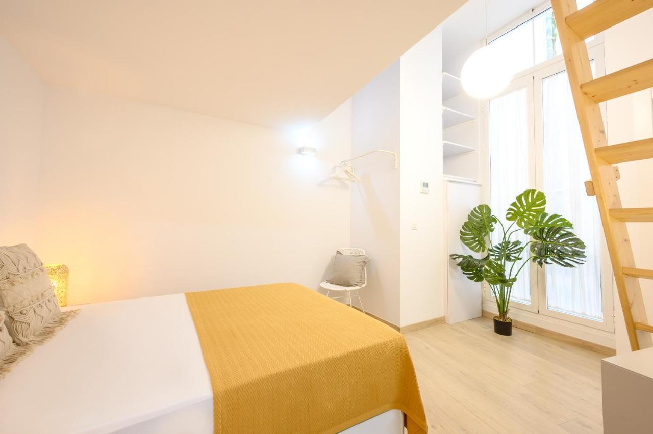 Modern 3 Bedroom, City Center With Patio & High Ceilings By 10Tosea Málaga Exterior foto